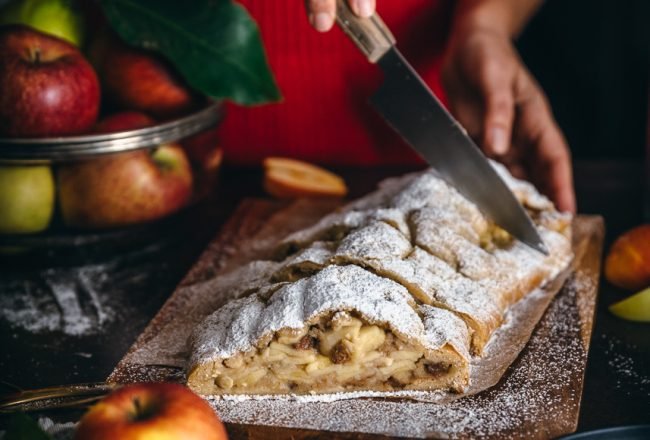 La ricetta perfetta per lo Strudel di mele con pasta frolla dell'Alto Adige