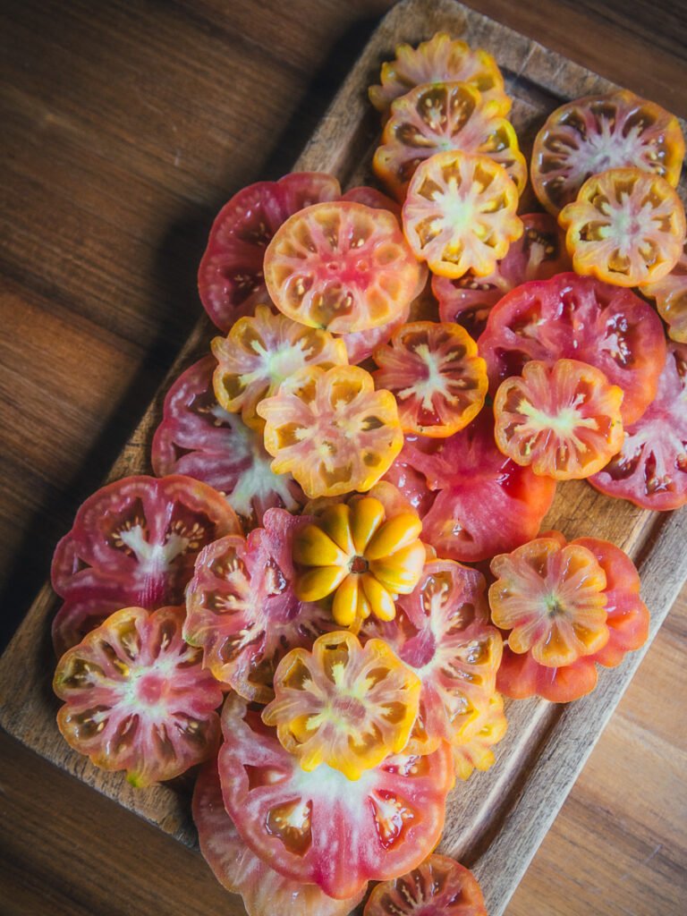 Tarte ai pomodori, ricotta e pesto di prezzemolo con farina Vitamill
